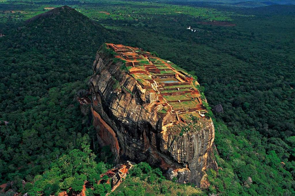 Sunshine Resort & Spa Sigiriya Exterior foto